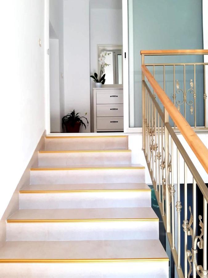 Apartment Silvana Ровин Екстериор снимка
